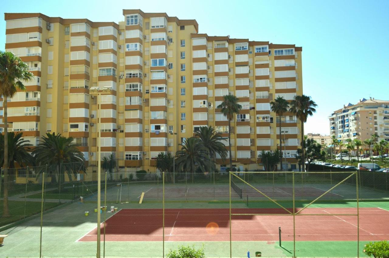 Urbanización Centro Internacional Algarrobo Exterior foto